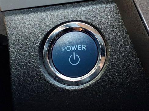 Used 2023 Toyota Camry XSE image 26