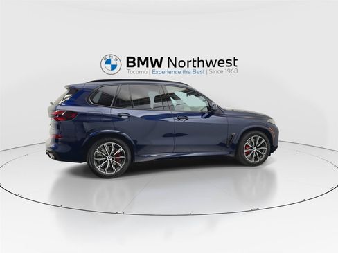 New 2026 BMW X5 xDrive50e w/ Executive Package AWD/4WD image 4