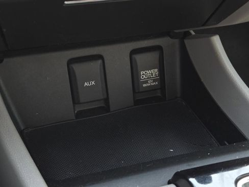Used 2013 Honda Civic LX image 21