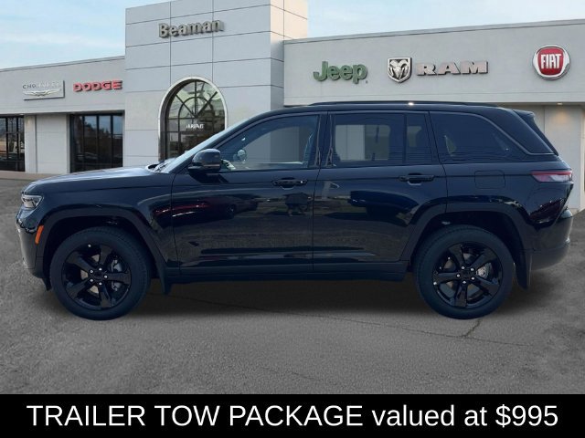 New 2026 Jeep Grand Cherokee Limited w/ Limited Altitude Package RWD image 4