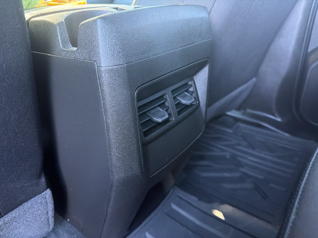 Certified 2024 Chevrolet Colorado Trail Boss w/ Technology Package AWD/4WD image 26