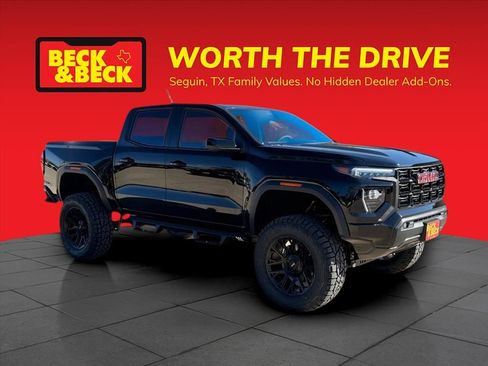 New 2025 GMC Canyon Elevation w/ Convenience Package image 4