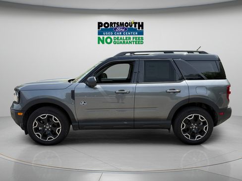 Certified 2025 Ford Bronco Sport Outer Banks w/ Outer Banks Tech Package+ AWD/4WD image 2