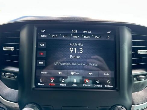 Used 2020 RAM 1500 Big Horn RWD image 15