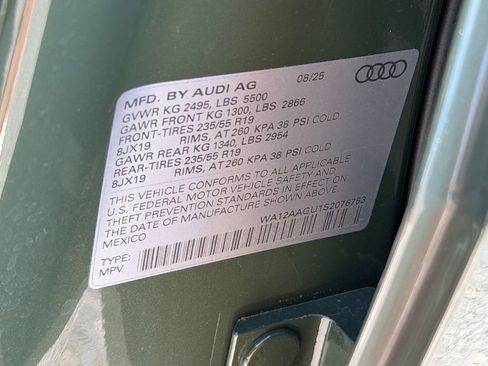 Certified 2025 Audi Q5 Premium Plus w/ Premium Plus AWD/4WD image 35