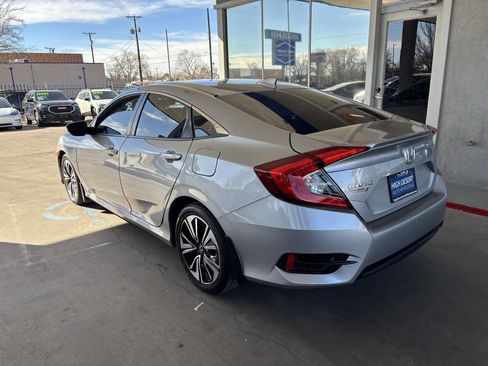 Used 2017 Honda Civic EX-T image 24