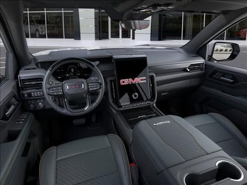 New 2026 GMC Yukon XL AT4 AWD/4WD image 15