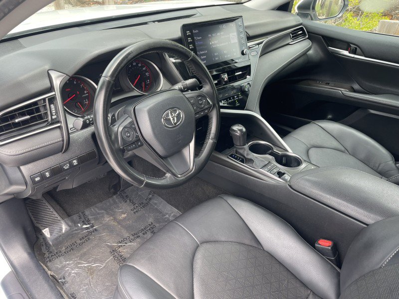 Used 2023 Toyota Camry XSE FWD image 10