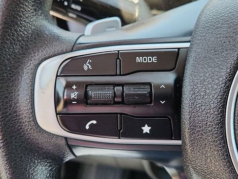 Used 2023 Kia Sportage LX AWD/4WD image 17