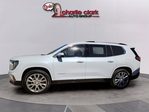 New 2026 GMC Acadia Denali w/ Super Cruise Package image 2