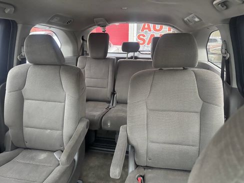 Used 2013 Honda Odyssey LX image 8