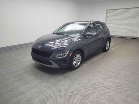 Used 2023 Hyundai Kona SE AWD/4WD image 2