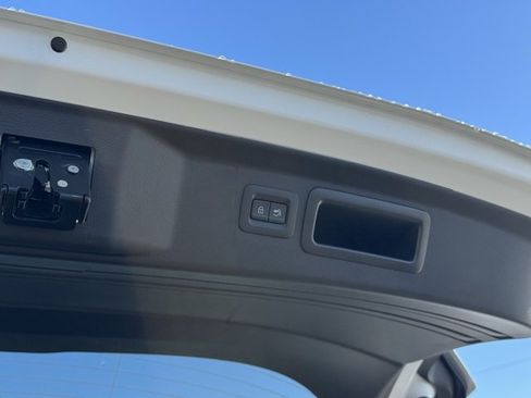 New 2026 MAZDA CX-50 2.5 Hybrid w/ Premium Plus Pkg image 40