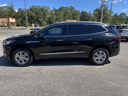 Used 2020 Buick Enclave Essence w/ Sound and Sites Package image 8