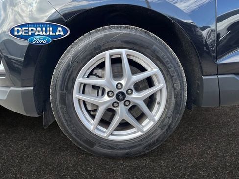 Used 2024 Ford Edge SEL image 18