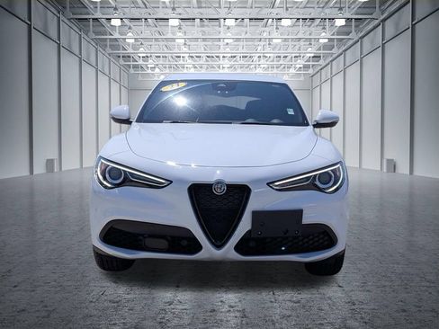 Used 2023 Alfa Romeo Stelvio Sprint AWD/4WD image 2