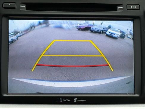 Used 2015 Toyota Highlander Limited image 25