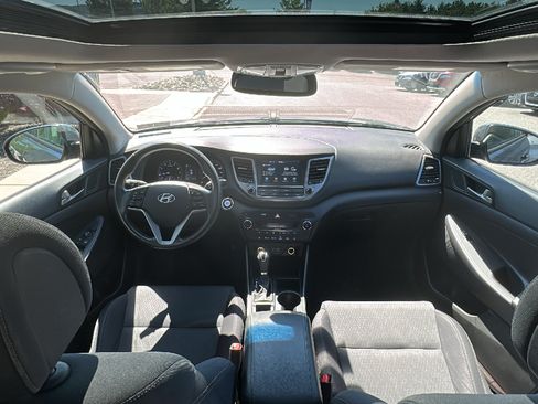 Used 2018 Hyundai Tucson Value AWD/4WD image 27