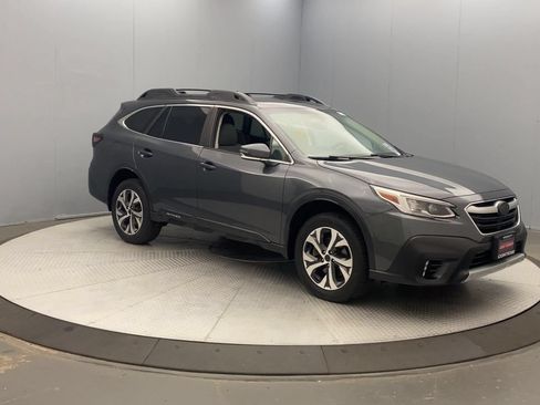 Used 2021 Subaru Outback Limited XT AWD/4WD image 7