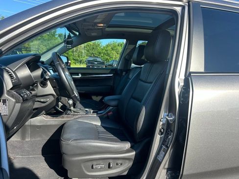 Used 2014 Kia Sorento EX w/ EX V6 Touring Package AWD/4WD image 5