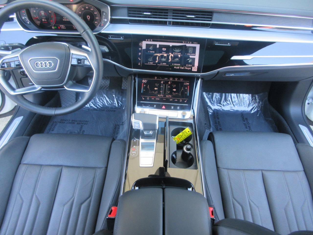 Used 2025 Audi A8 L 3.0T w/ EXECUTIVE PACKAGE w/ Executive Package AWD/4WD image 18