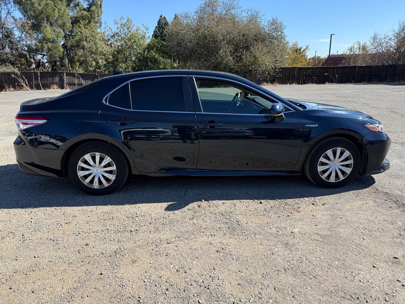 Used 2019 Toyota Camry LE w/ Audio Package FWD image 6