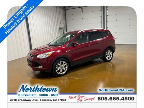 Used 2016 Ford Escape Titanium image 1
