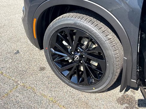 New 2026 Nissan Rogue SL AWD/4WD image 23