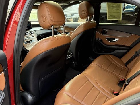 Used 2020 Mercedes-Benz C 300 Sedan image 25