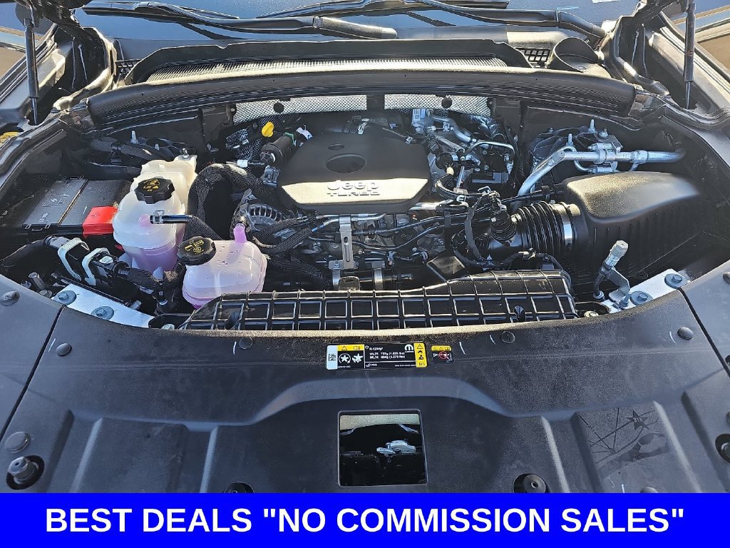 Used 2026 Jeep Grand Cherokee Limited AWD/4WD image 33