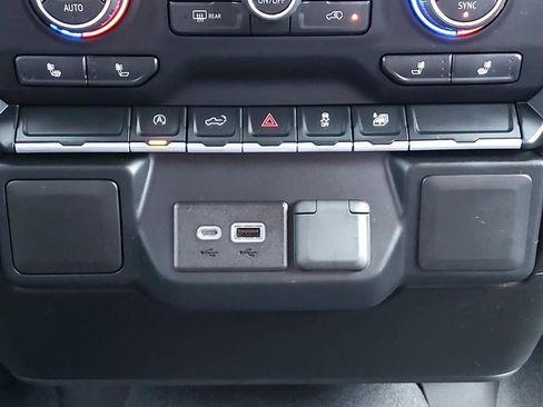 Used 2019 Chevrolet Silverado 1500 LT w/ All-Star Edition image 17