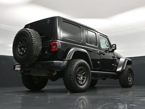 Used 2021 Jeep Wrangler Unlimited Rubicon w/ Xtreme Recon 35" Tire Package AWD/4WD image 60