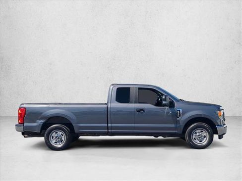 Used 2022 Ford F350 XL w/ Power Equipment Group RWD image 4