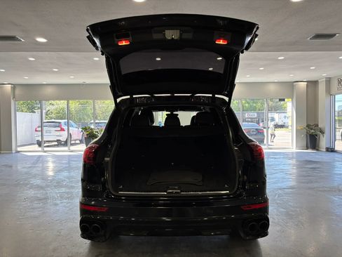 Used 2016 Porsche Cayenne GTS image 46