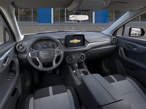 New 2025 Chevrolet Blazer LT image 15