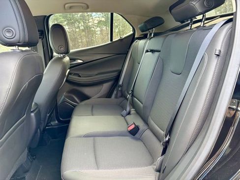 Used 2023 Buick Encore GX Select image 28