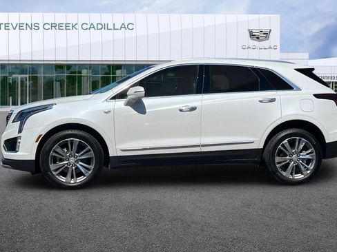 Used 2026 Cadillac XT5 Premium Luxury w/ LPO, Floor Liner Package FWD image 6