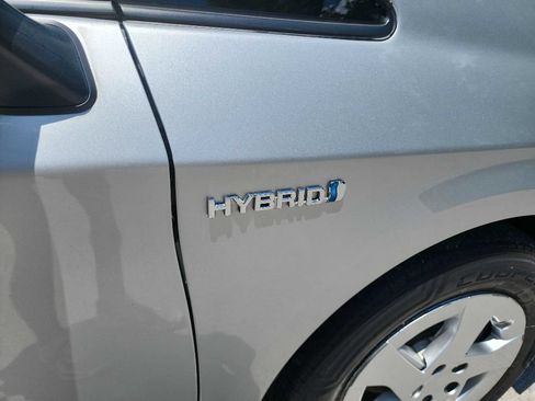 Used 2010 Toyota Prius Three FWD image 10