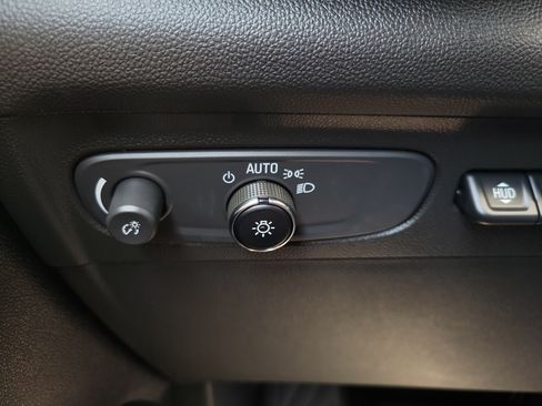 Certified 2023 Buick Envision Avenir AWD/4WD image 29