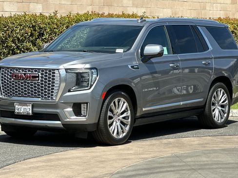 Certified 2021 GMC Yukon Denali w/ Denali Ultimate Package image 8