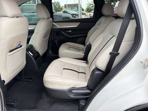 Used 2025 MAZDA CX-90 3.3 Turbo w/ Preferred Package AWD/4WD image 7