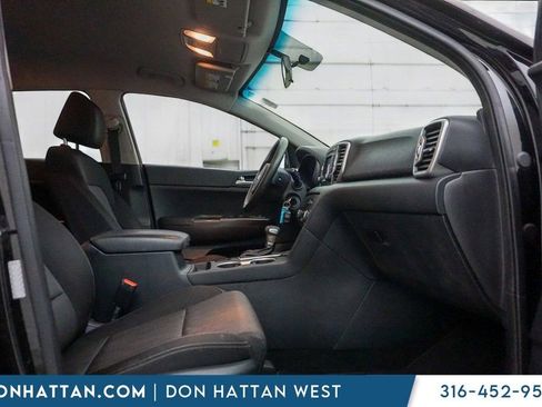 Used 2019 Kia Sportage LX image 21