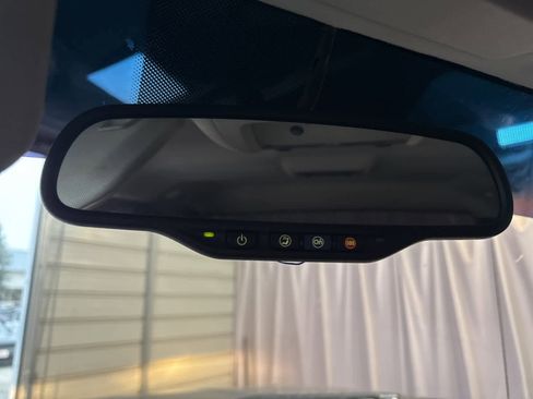 Used 2013 Chevrolet Silverado 1500 LT image 25