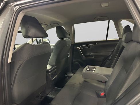 Used 2023 Toyota RAV4 LE AWD/4WD image 37