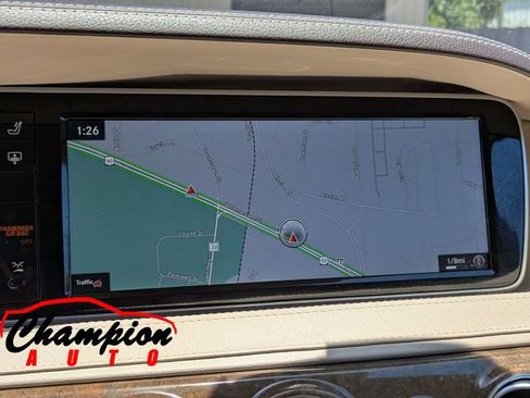 Used 2017 Mercedes-Benz S 550 Sedan image 24