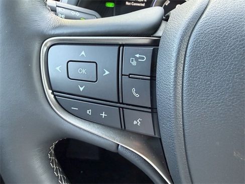 Used 2020 Lexus UX 250h w/ Premium Package image 16