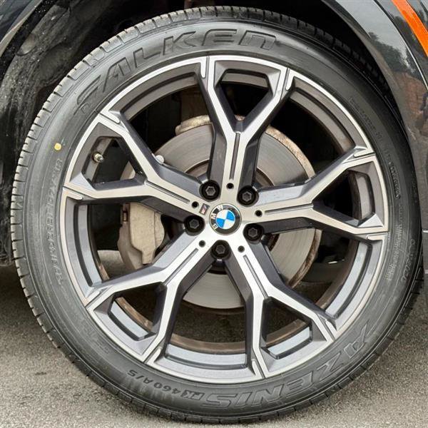 Used 2020 BMW X6 sDrive40i w/ M Sport Package RWD image 29