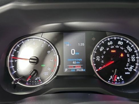 Used 2022 Toyota RAV4 XLE image 25