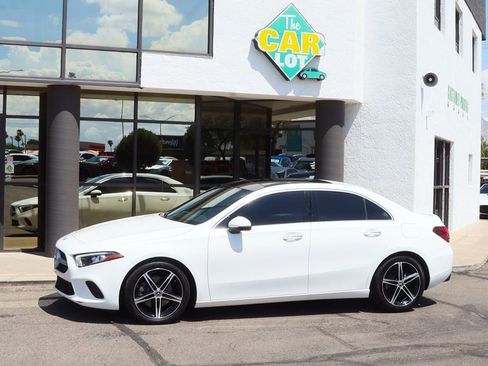 Used 2022 Mercedes-Benz A 220 w/ Premium Package Lite image 7