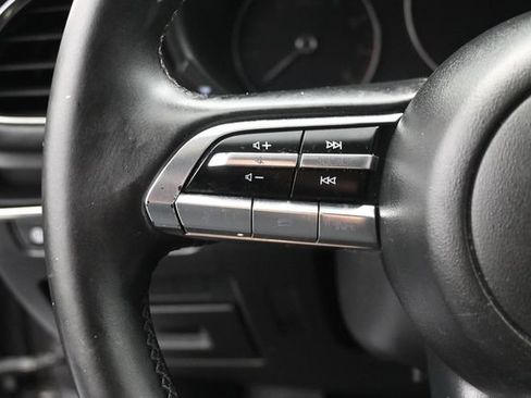 Used 2019 MAZDA MAZDA3 Sedan FWD image 7